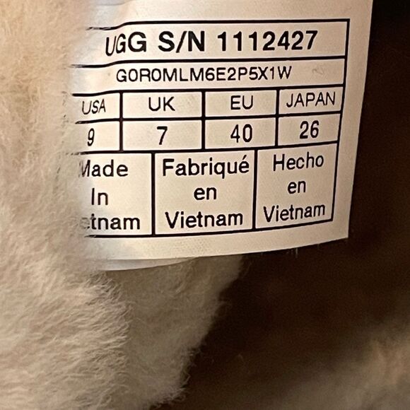 UGG Aubriana Platform Slip On Wooden Clog Heel in Sage mint green 9 - Picture 12 of 16